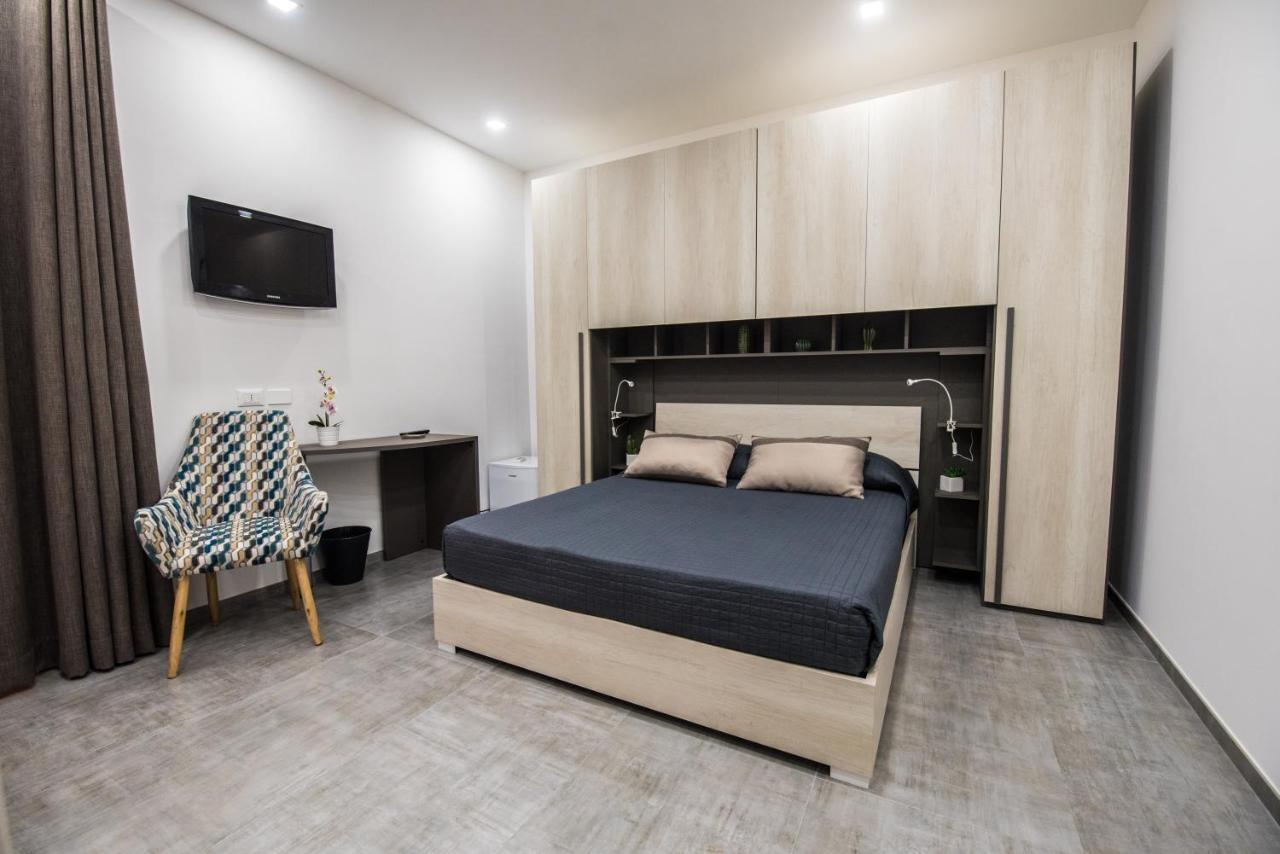 Il Vespro Bed & Breakfast Comiso Bagian luar foto