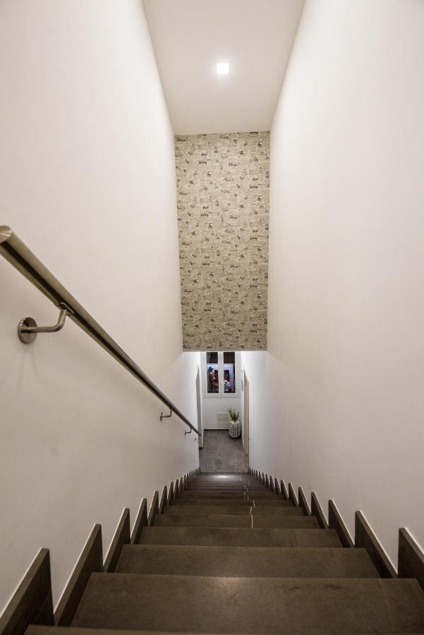 Il Vespro Bed & Breakfast Comiso Bagian luar foto