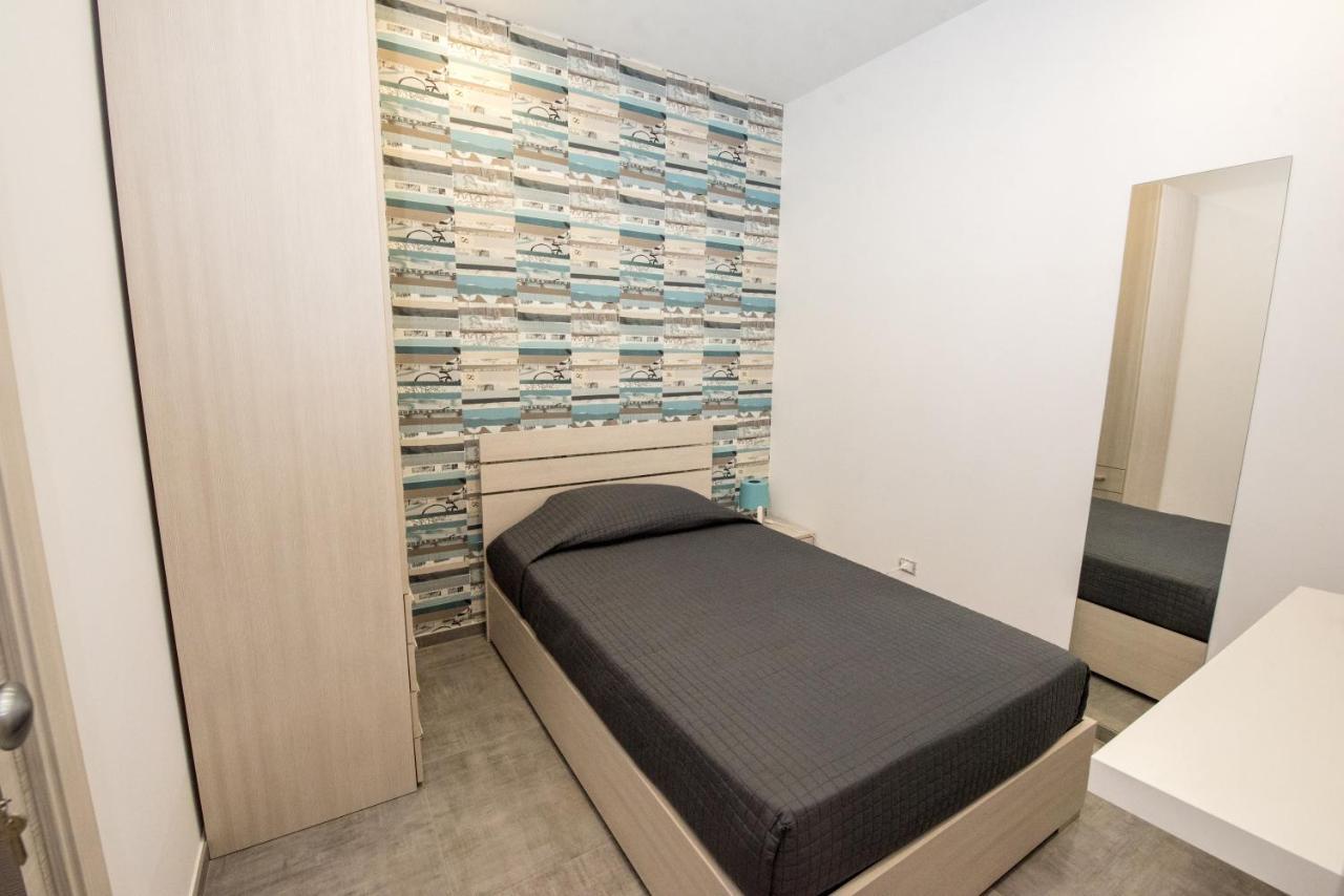 Il Vespro Bed & Breakfast Comiso Bagian luar foto