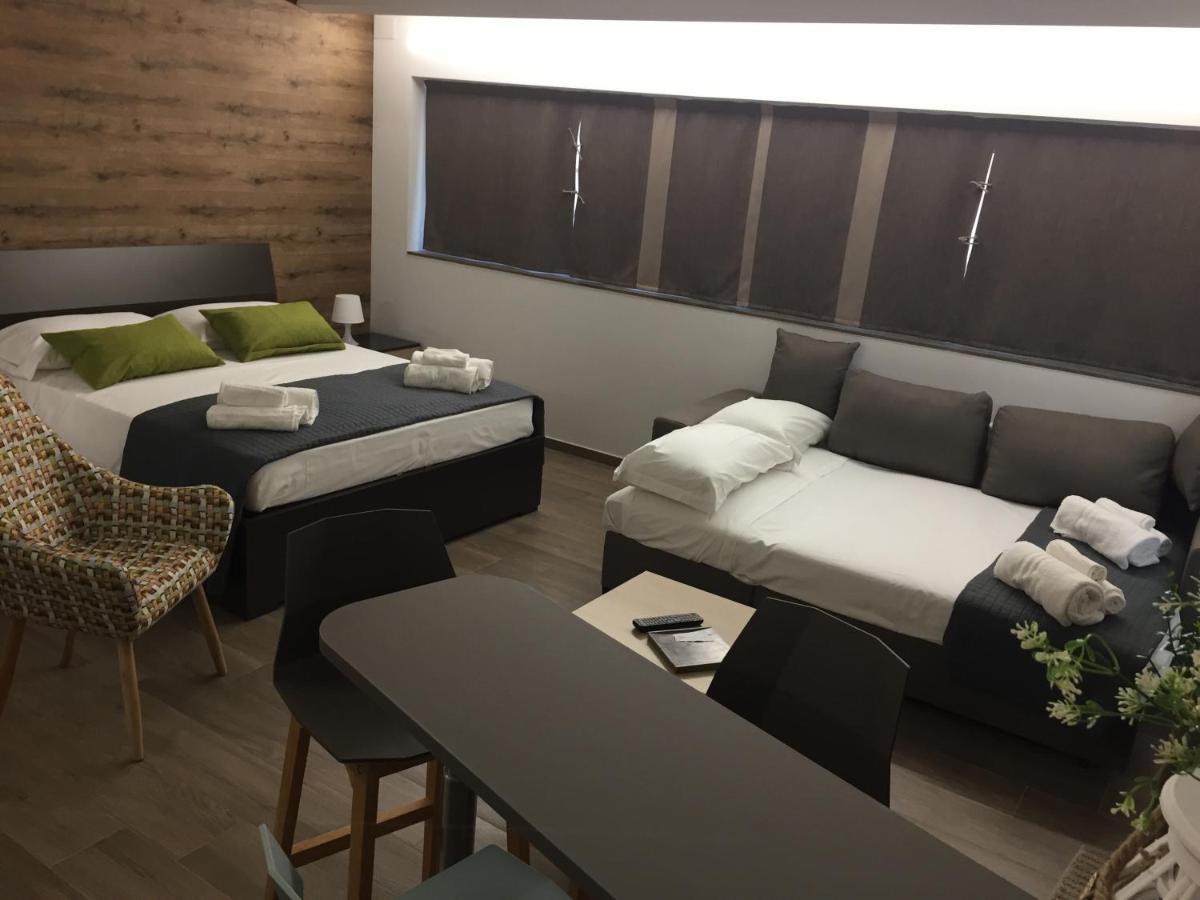 Il Vespro Bed & Breakfast Comiso Bagian luar foto