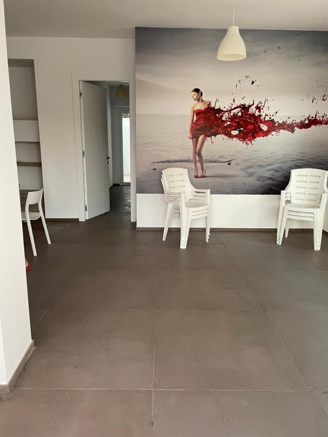Il Vespro Bed & Breakfast Comiso Bagian luar foto